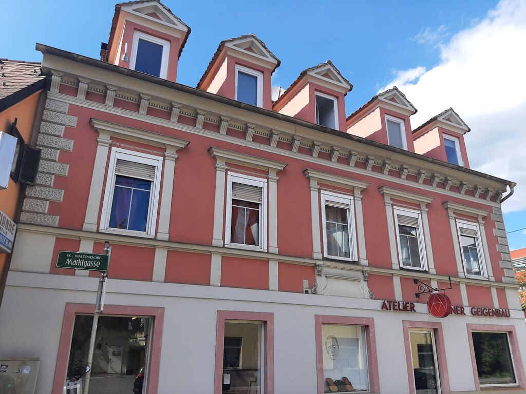 Datei:Waltendorfer Hauptstraße 13.jpg