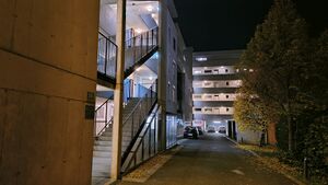 Nachts hell erleuchtet - 2025