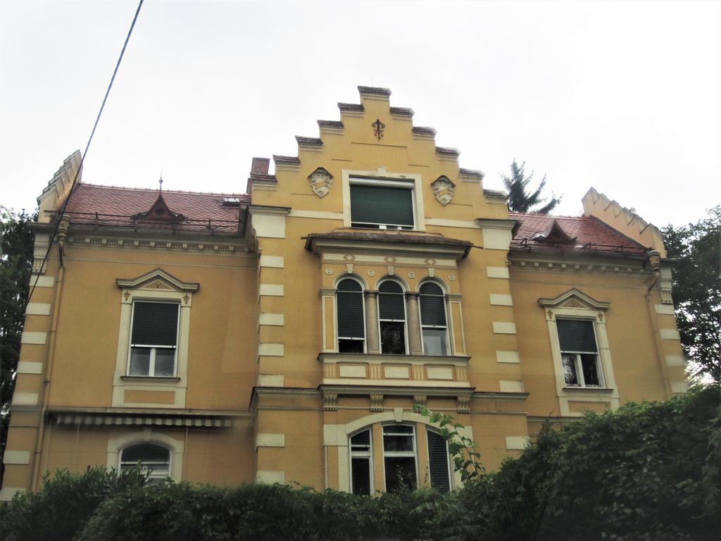 Datei:Johann-Paierl-Weg 14.JPG