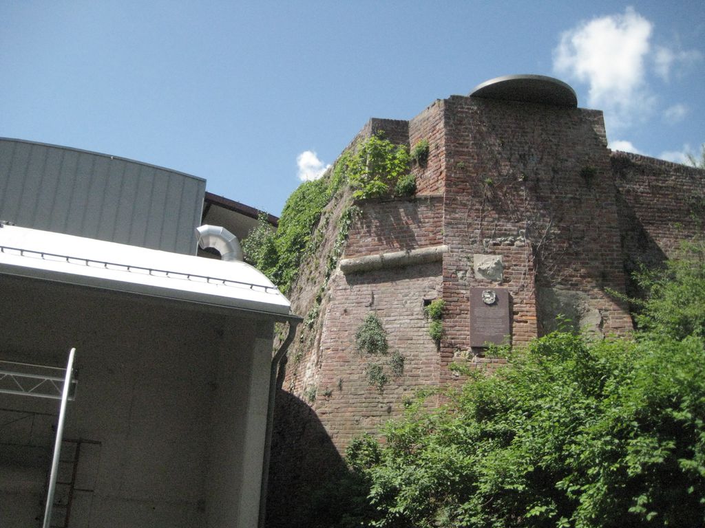 Datei:Bühne neu 2.jpg